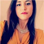 Avvocato, lauretaa in giurisprudenza con il massimo dei voti e pluri-specializzata impartisce lezioni private di diritto costituzionale, penale sostanziale e processuale, amministrativo, civile sostanziale e processuale. Si accettano collaborazioni anche